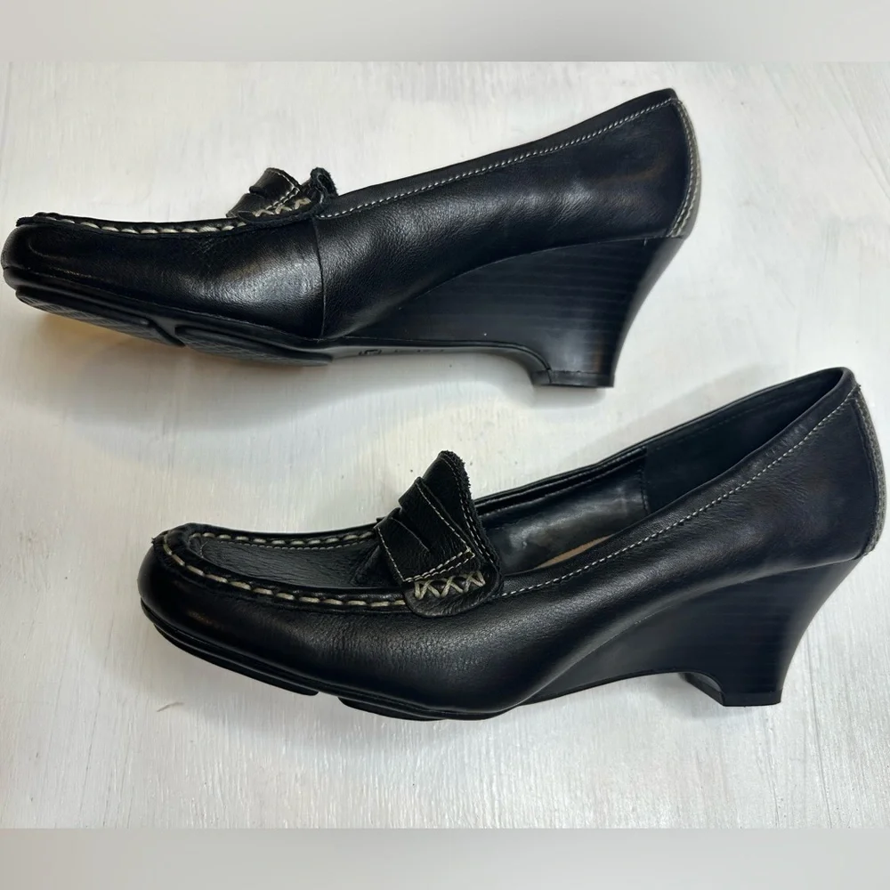 What’s What Aerosoles Black Leather Wedge Loafers Women’s 8 Twine N Dine
